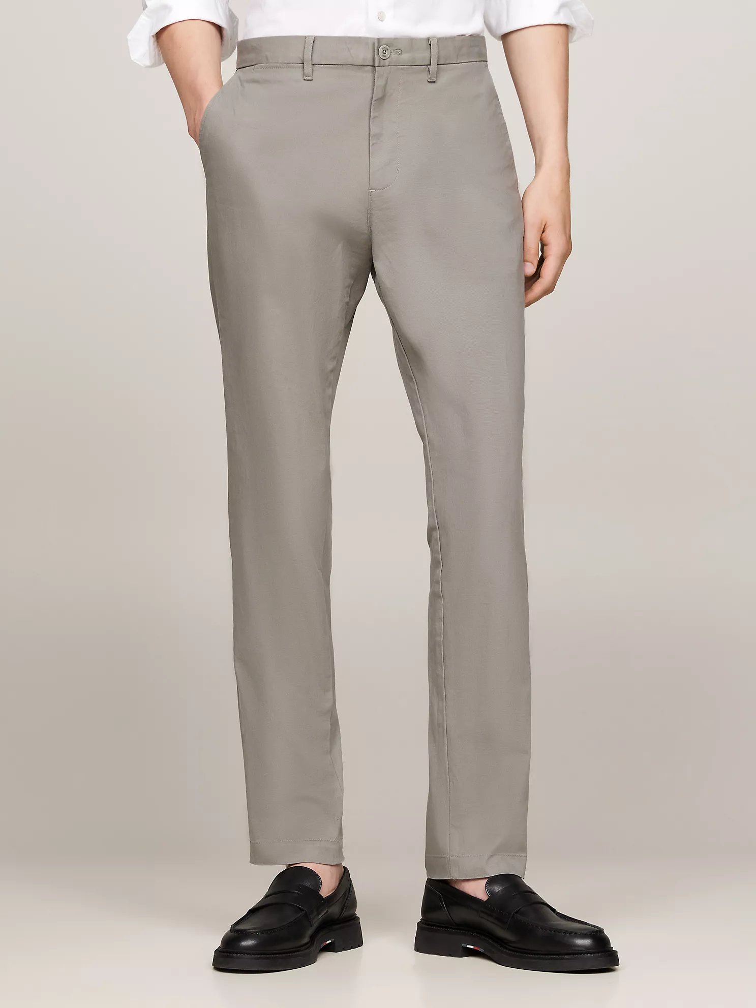 Relaxed Tapered Fit Twill Chino
         - Hydrogen Grey